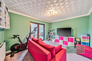 Photo 44- click for photo gallery